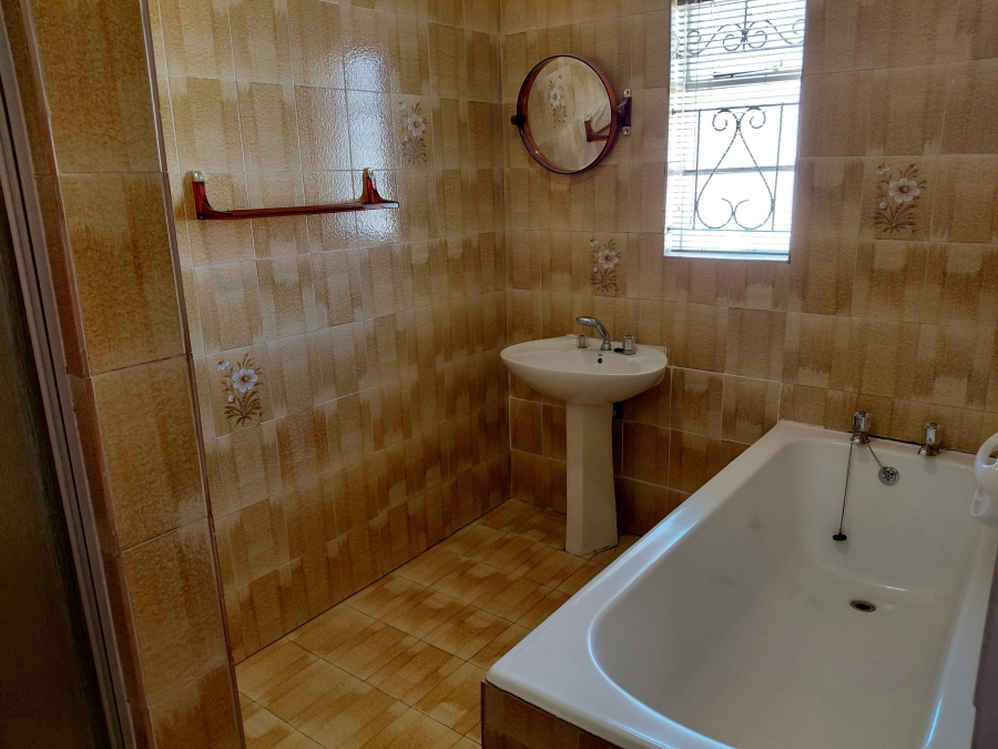 3 Bedroom Property for Sale in Bothasrus Eastern Cape